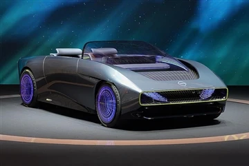 A Nissan Max-Out elektromos sportautó debütál