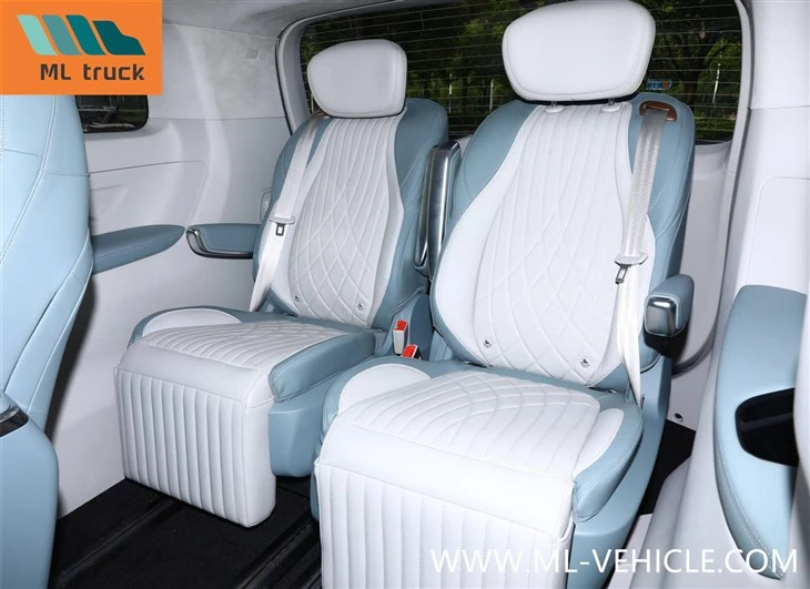 SAIC Maxus MIFA 9
