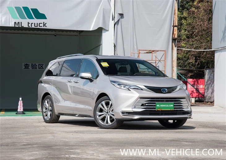 2023 Toyota Sienna 2.5L Hybrid