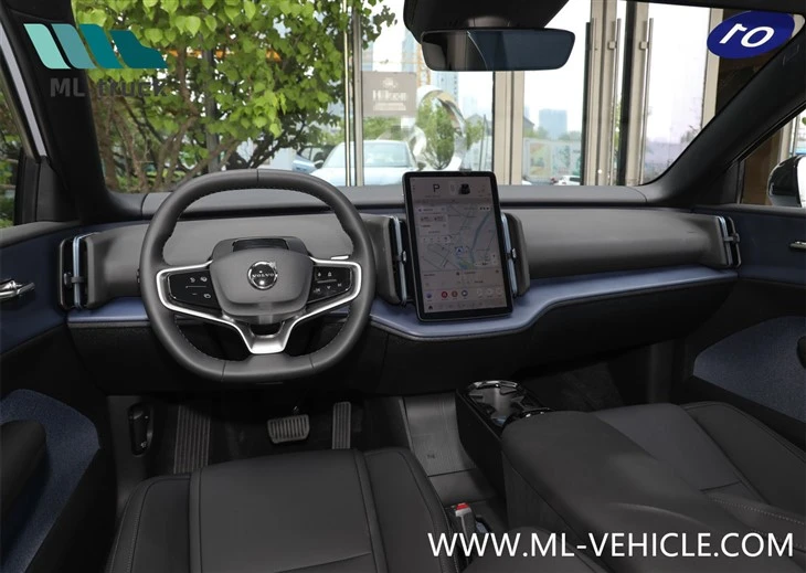 2024 Volvo EX30 EV SUV