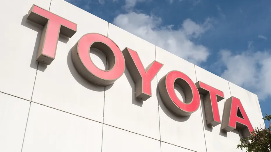 A Toyota 1,3 milliárd dollárt fektet be az Egyesült Államokba, hogy felgyorsí...