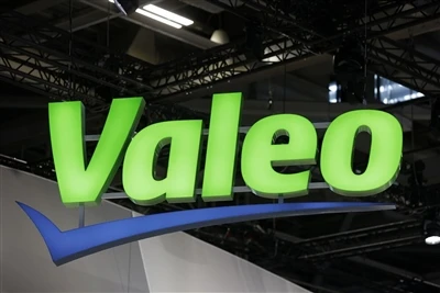 A Valeo három franciaországi gyárához keres vevőt