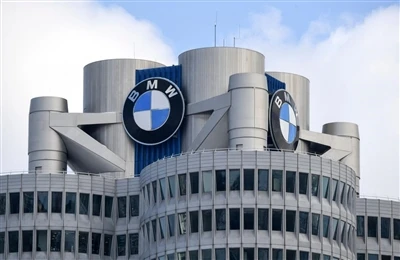A BMW Group Q3 nettó nyeresége 83,8%-kal zuhant, az autó haszonkulcsa négy év...