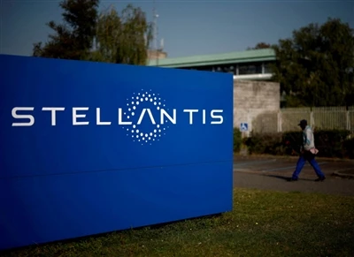 A Stellantis 400 dolgozót bocsát el a detroiti autóalkatrész-gyárban